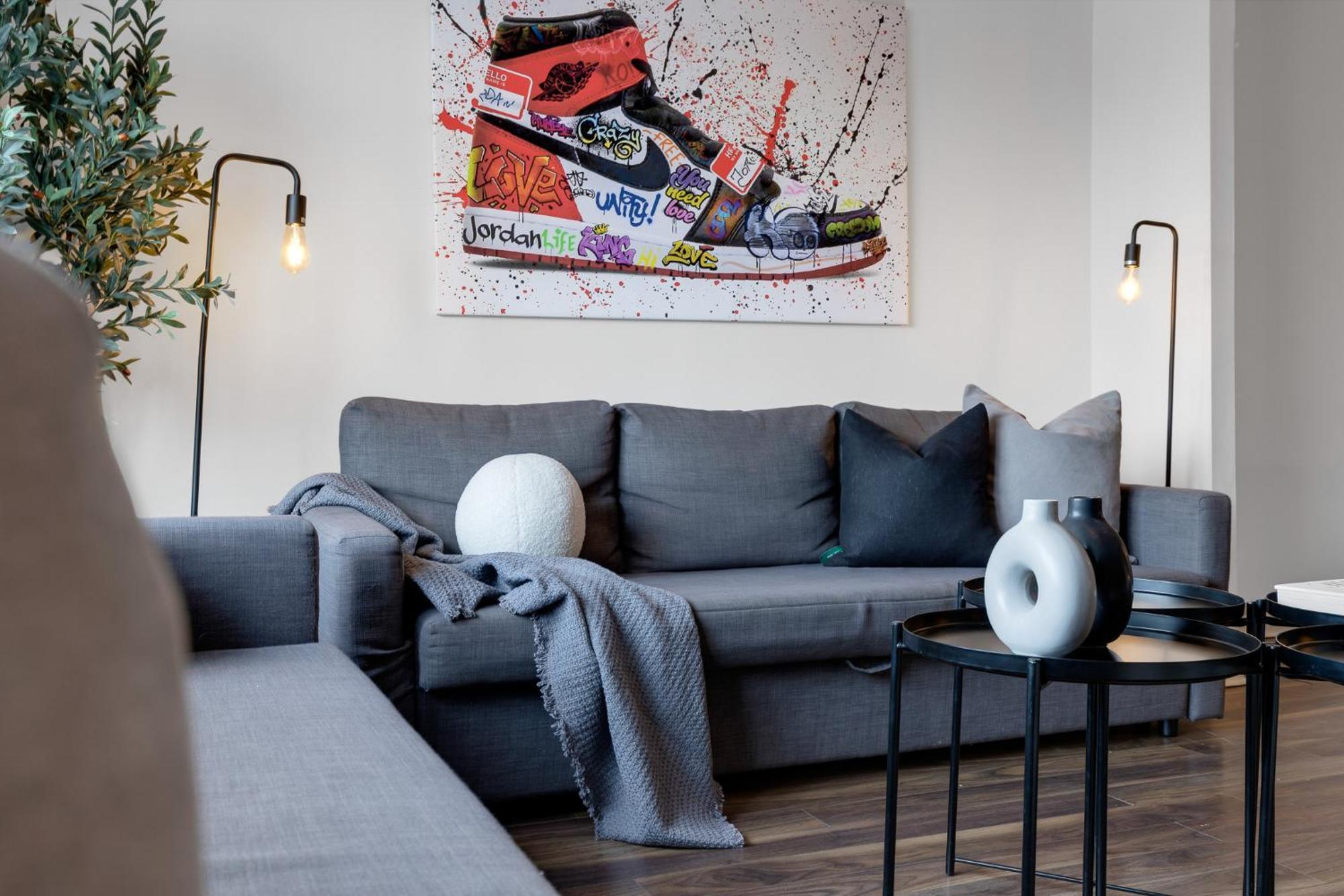 Liv Mtl Soho Aparthotel Montréal Kültér fotó