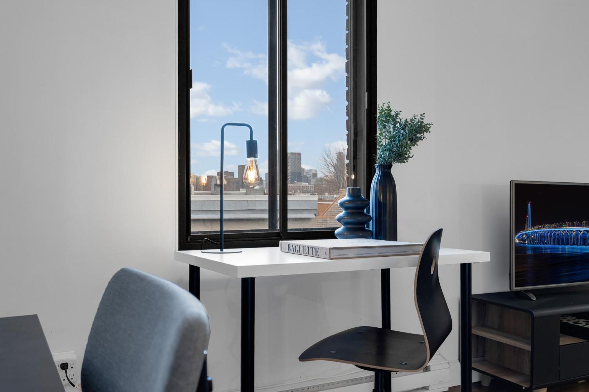 Liv Mtl Soho Aparthotel Montréal Kültér fotó